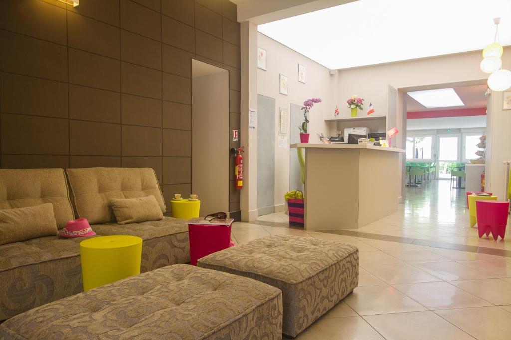 Hotel Les Hirondelles Les Sables-dʼOlonne Esterno foto