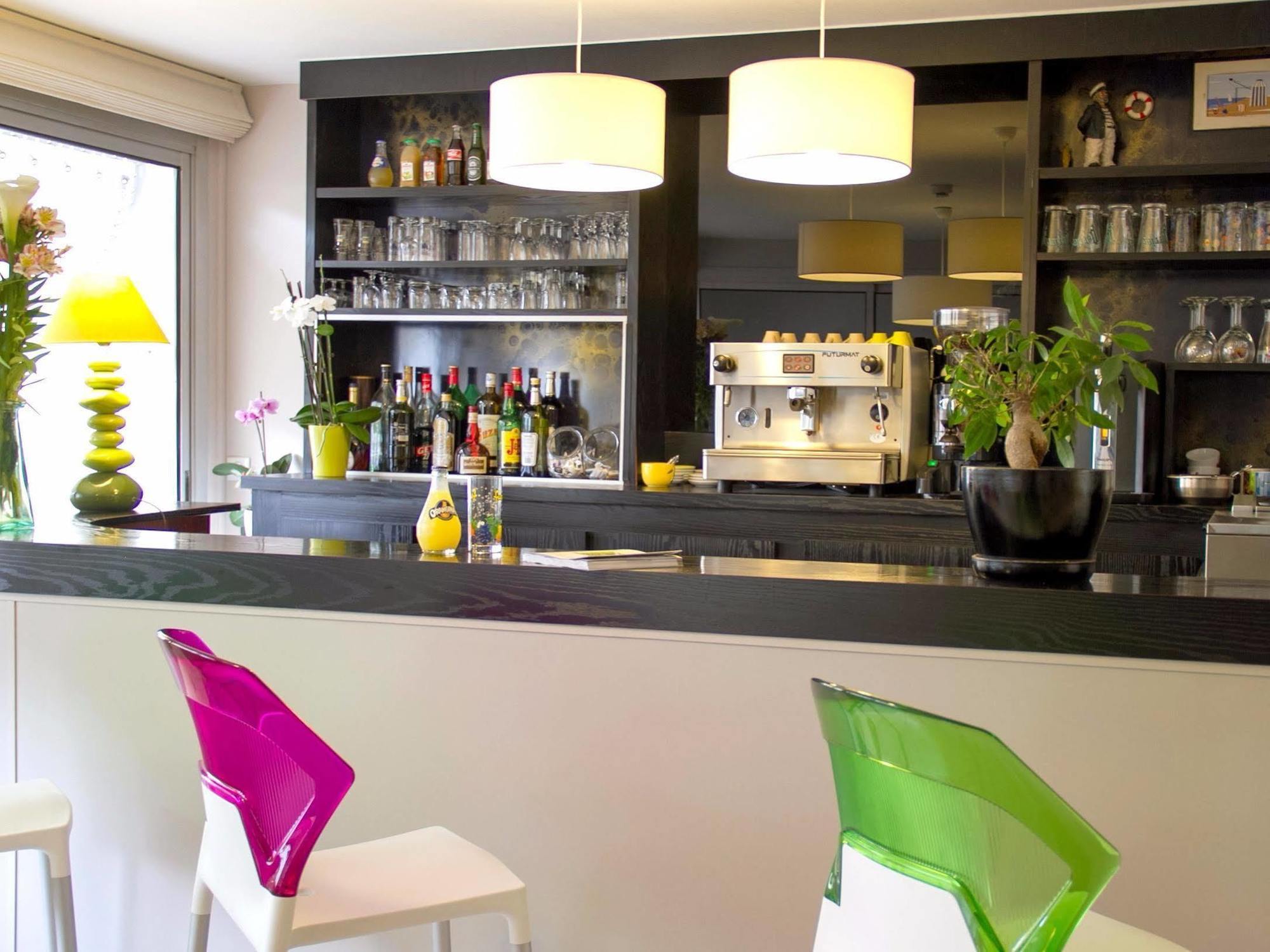 Hotel Les Hirondelles Les Sables-dʼOlonne Esterno foto